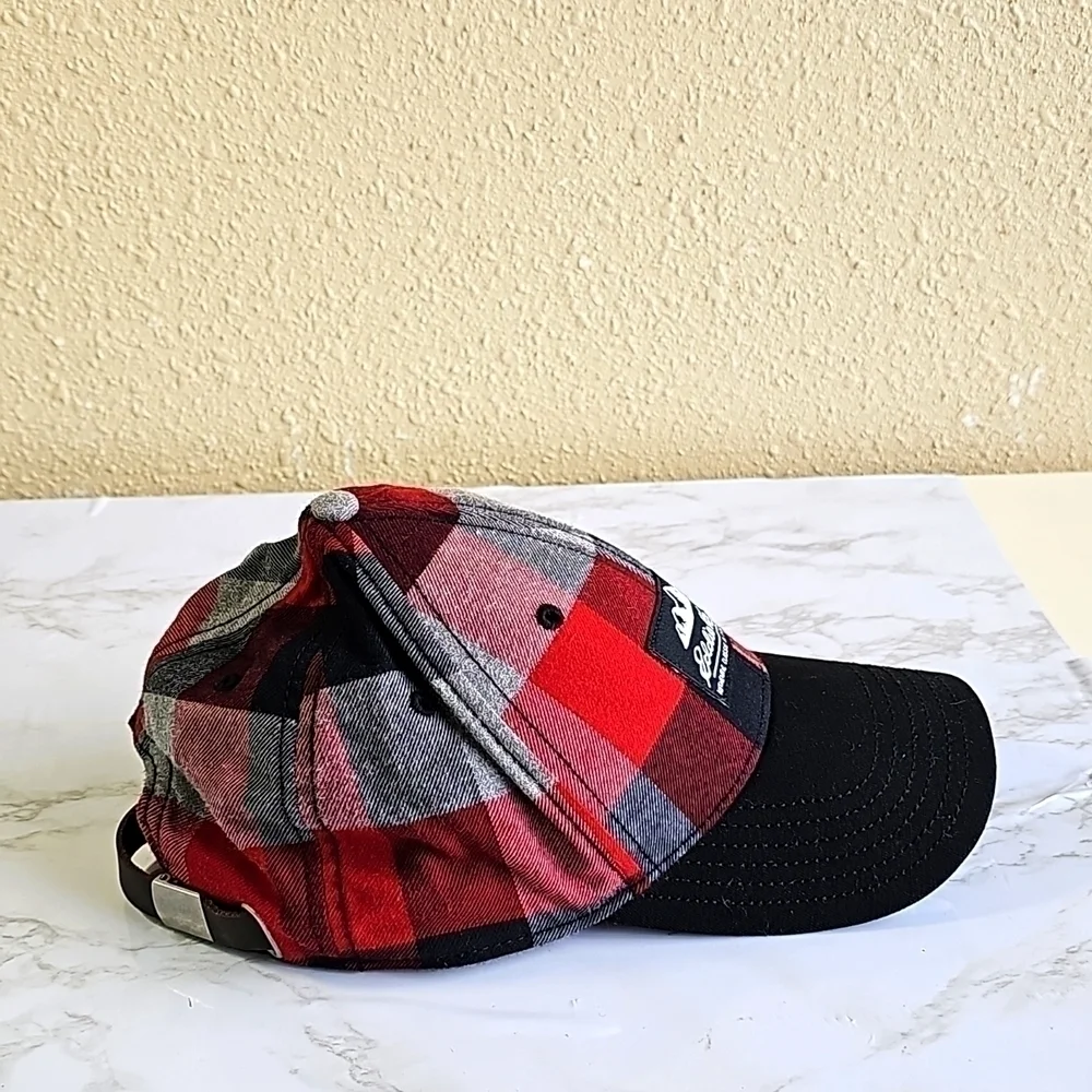 Eddie Bauer Hat.